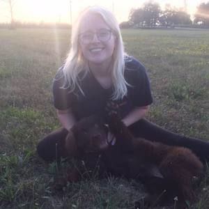 Meet your Posher, Calina